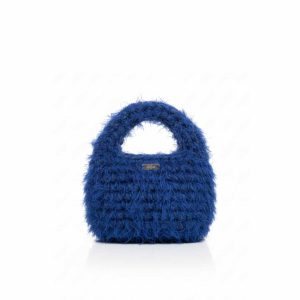 SHILO – FLUFFY BLEU ROI